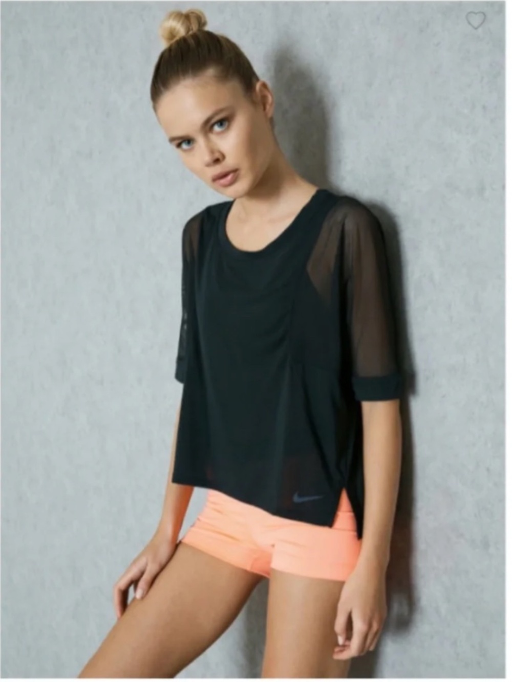 Nike Short Sleeve Breathable Top with Mesh Sleeves in Black Sz 1X - EUC - Picture 2 of 8